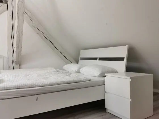 Tek Büyük Yataklı Oda, Ortak Banyo