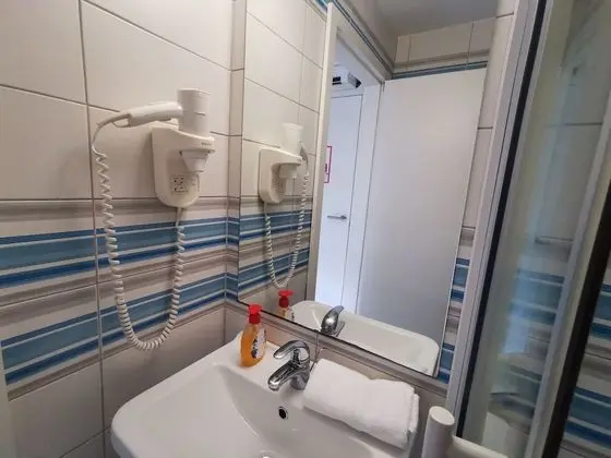 Tek Büyük Yataklı Oda, Özel Banyo