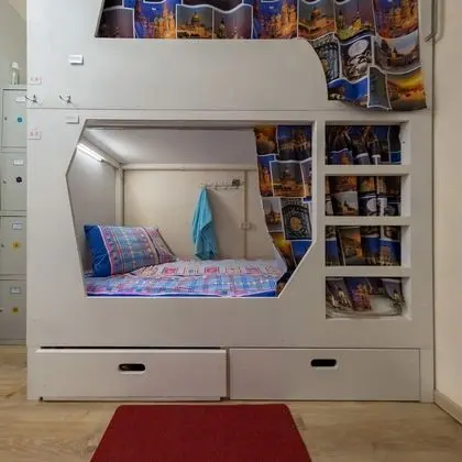 Comfort Ortak Ranzalı Oda, Sadece kadınlar için