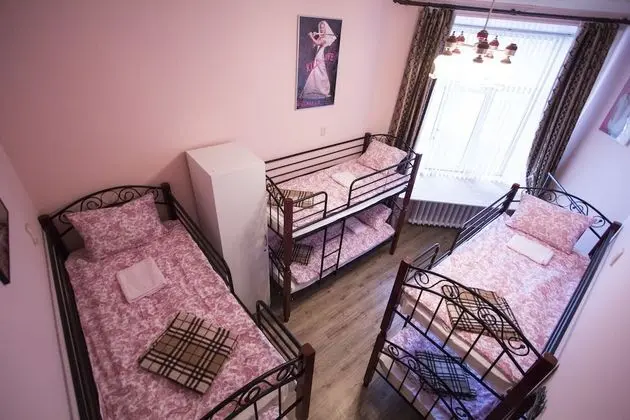 Standard Ortak Ranzalı Oda, Sadece erkekler için