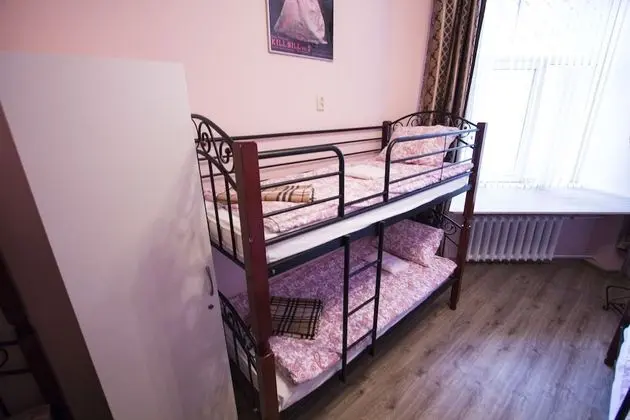 Standard Ortak Ranzalı Oda, Sadece erkekler için
