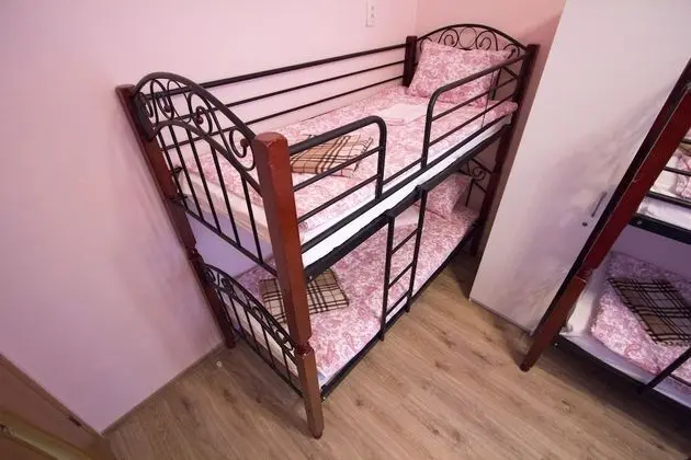 Standard Ortak Ranzalı Oda, Sadece erkekler için