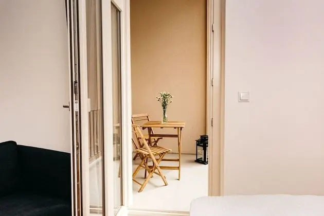 Tek Büyük Yataklı Oda, Ortak Banyo