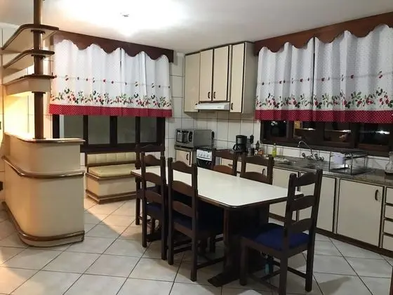 Ortak Ranzalı Oda, Sadece erkekler için (8 Camas)