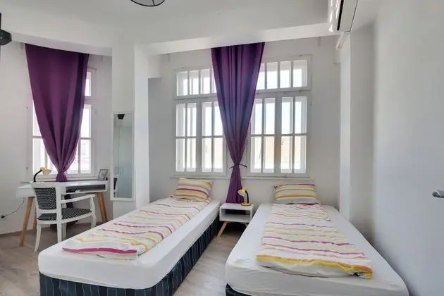 Comfort Tek Büyük veya İki Ayrı Yataklı Oda, 2 Tek Kişilik Yatak, Şehir Manzaralı