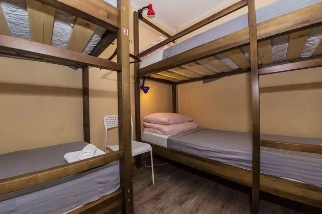 Ortak Ranzalı Oda, Karma Ranzalı Oda (6 beds)