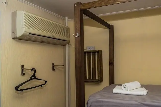 Ortak Ranzalı Oda, Sadece erkekler için (6 beds)