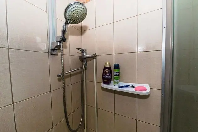 Ortak Ranzalı Oda, Sadece erkekler için (6 beds)