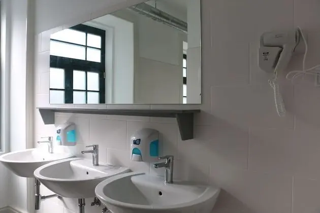 Family Oda, Ortak Banyo