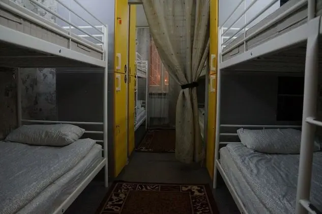 Ortak Ranzalı Oda, Karma Ranzalı Oda (1 Bed in 8 Person Dorm)