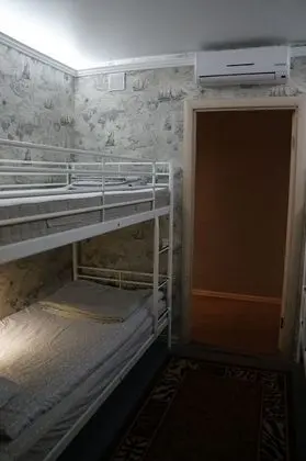 Ortak Ranzalı Oda, Karma Ranzalı Oda (1 Bed in 8 Person Dorm)