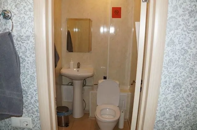 Ortak Ranzalı Oda, Karma Ranzalı Oda (1 Bed in 8 Person Dorm)