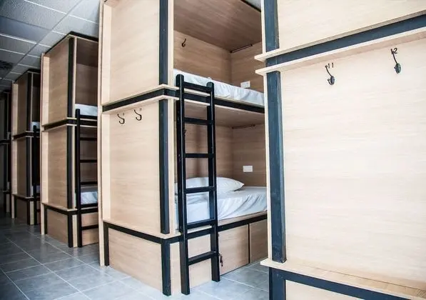 Standard Ortak Ranzalı Oda, Karma Ranzalı Oda, Engellilere Uygun, Ortak Banyo