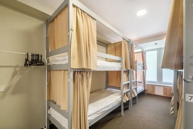 Ortak Ranzalı Oda, Sadece erkekler için (Bed in 6-Bed Male Dormitory)
