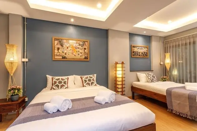 Deluxe Üç Kişilik Oda, Bahçe Manzaralı