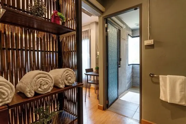 Deluxe Üç Kişilik Oda, Bahçe Manzaralı
