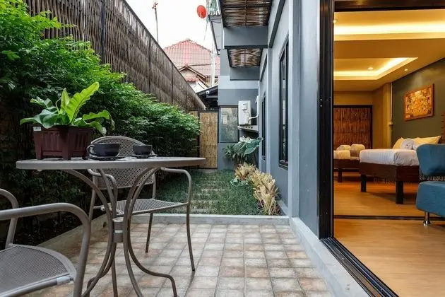 Deluxe Üç Kişilik Oda, Bahçe Manzaralı