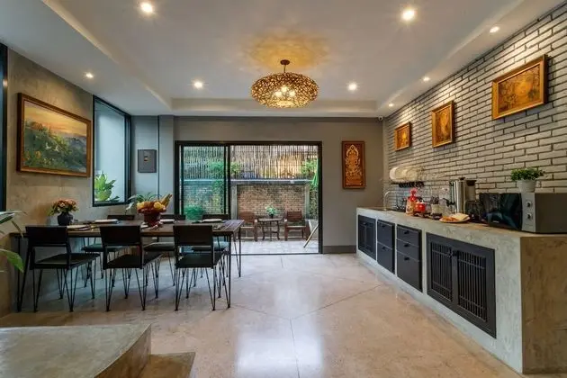 Deluxe Üç Kişilik Oda, Bahçe Manzaralı