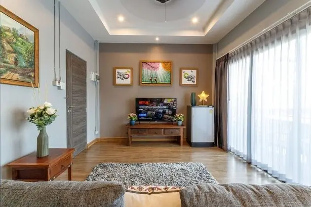 Deluxe Üç Kişilik Oda, Şehir Manzaralı