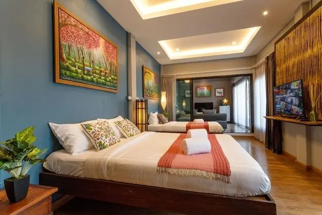 Deluxe Üç Kişilik Oda, Şehir Manzaralı