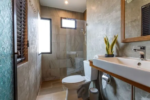 Deluxe Üç Kişilik Oda, Şehir Manzaralı