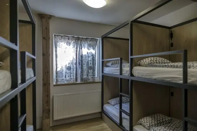 Bed in 8-Bed Mixed Dormitory