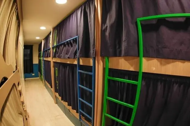Ortak Ranzalı Oda, Karma Ranzalı Oda, Ortak Banyo (10 pax)