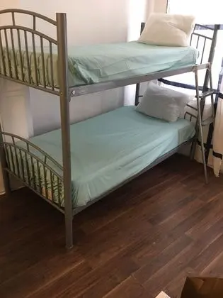 Deluxe Ortak Ranzalı Oda, Karma Ranzalı Oda
