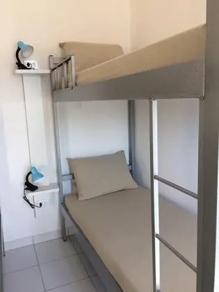 Ortak Ranzalı Oda, Sadece kadınlar için