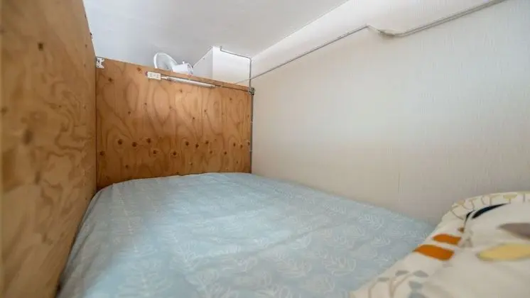 Ortak Ranzalı Oda, Karma Ranzalı Oda (Single Bed)