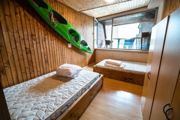 Dört Kişilik Oda (Quadruple room)