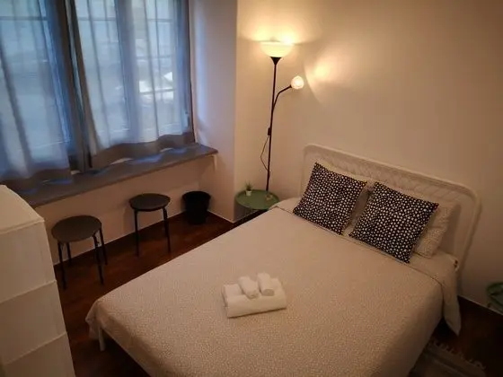 Standard Tek Büyük Yataklı Oda, Ortak Banyo (#4)