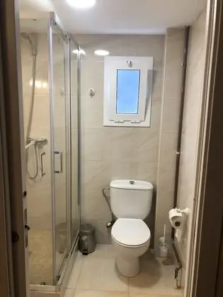 Tek Büyük Yataklı Oda, 1 Çift Kişilik Yatak ve Çekyat