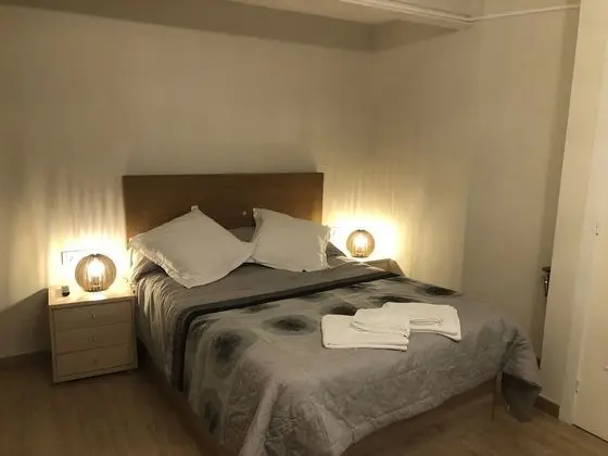 Tek Büyük Yataklı Oda, 1 Çift Kişilik Yatak ve Çekyat