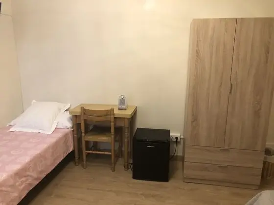 Tek Büyük Yataklı Oda, 1 Çift Kişilik Yatak ve Çekyat