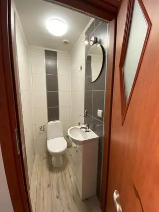 Standard Dört Kişilik Oda, Ortak Banyo