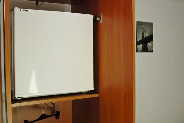 Standard Tek Büyük veya İki Ayrı Yataklı Oda, Banyolu/Duşlu