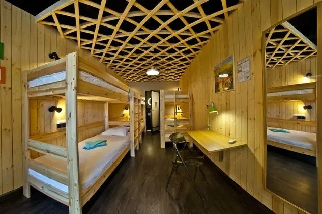 Ortak Ranzalı Oda (Bed in 6-Bed Room)
