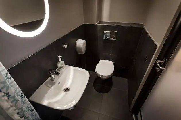 Ortak Ranzalı Oda (Bed in 6-Bed Room)
