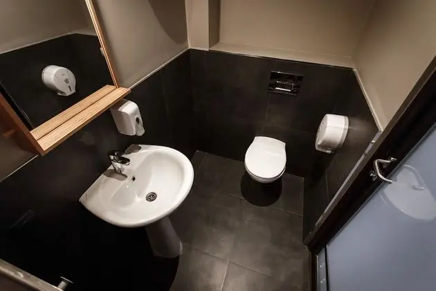 Ortak Ranzalı Oda (Bed in 8-Bed Room )