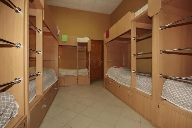 Ortak Ranzalı Oda, Karma Ranzalı Oda (8 beds)