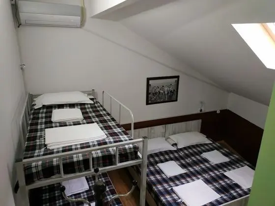 Traditional Dört Kişilik Oda