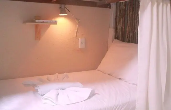 Traditional Ortak Ranzalı Oda, Karma Ranzalı Oda, 2 Banyolu, Zemin Kat