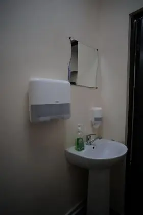 Ortak Ranzalı Oda, Karma Ranzalı Oda (Bed in 6-bed Room)