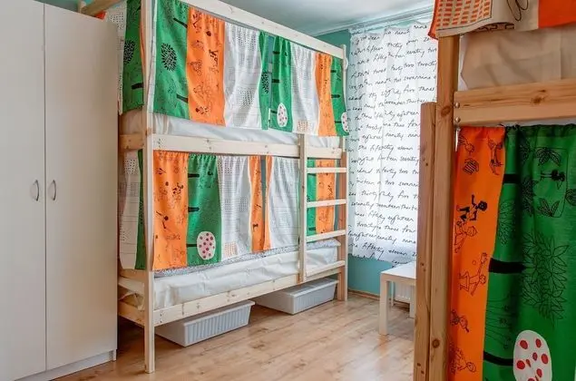 Basic Ortak Ranzalı Oda, Sadece kadınlar için, Sigara İçilmez (8 guests)