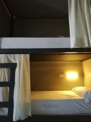 Basic Ortak Ranzalı Oda, Sadece erkekler için, Ortak Banyo, Liman Manzaralı