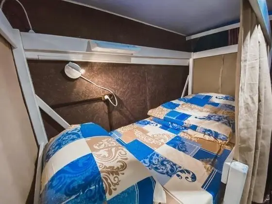 Ortak Ranzalı Oda, Sadece erkekler için