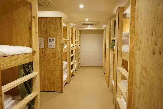 Ortak Ranzalı Oda, Sadece kadınlar için (Bunk Bed)