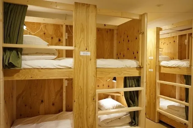 Ortak Ranzalı Oda, Sadece kadınlar için (Bunk Bed)