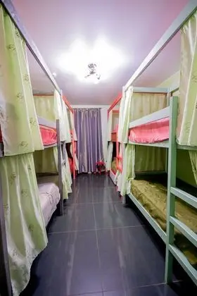 Ortak Ranzalı Oda, Sadece erkekler için (8 beds)